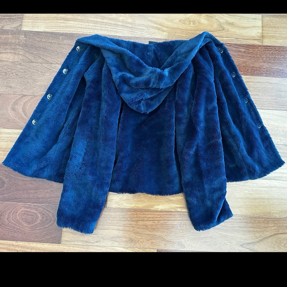 Scarlet Roos jacket